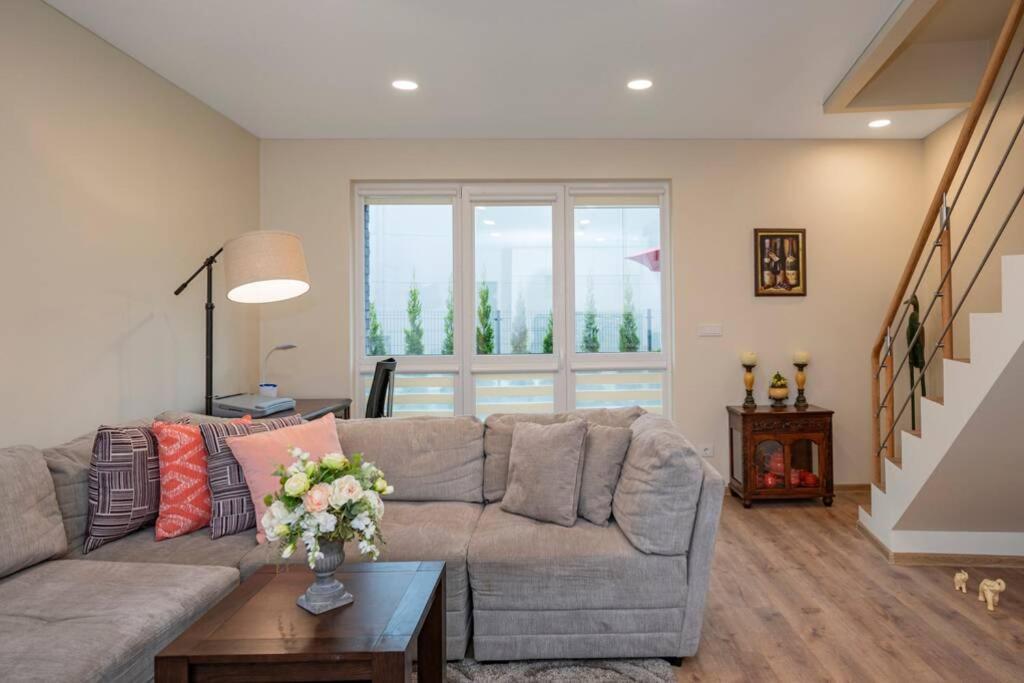 Homely Kreves Apartment By Polo Apartments 考纳斯 外观 照片
